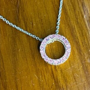 Vintage Avon sp silver plated Pink rhinestones shiny, necklace